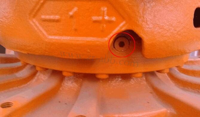 ABB IRB2600�C���˸��S�Ϳ�λ��