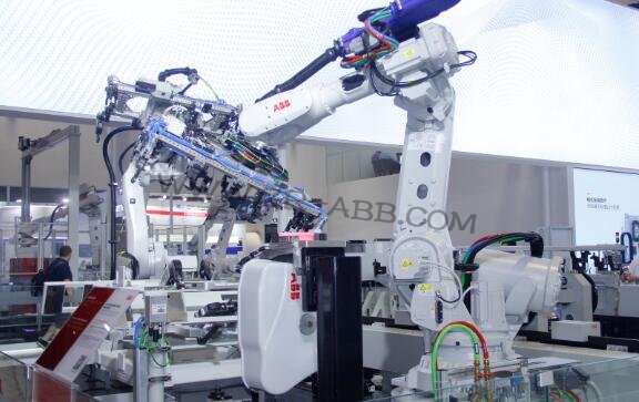 ABB���I(y��)�C(j��)�����ڟ��_�����\(y��n)ϵ�y(t��ng)�е����̺���