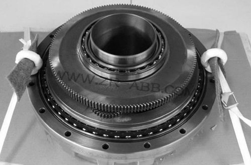 ABB IRB6640機(jī)器人減速機(jī)故障維修更換